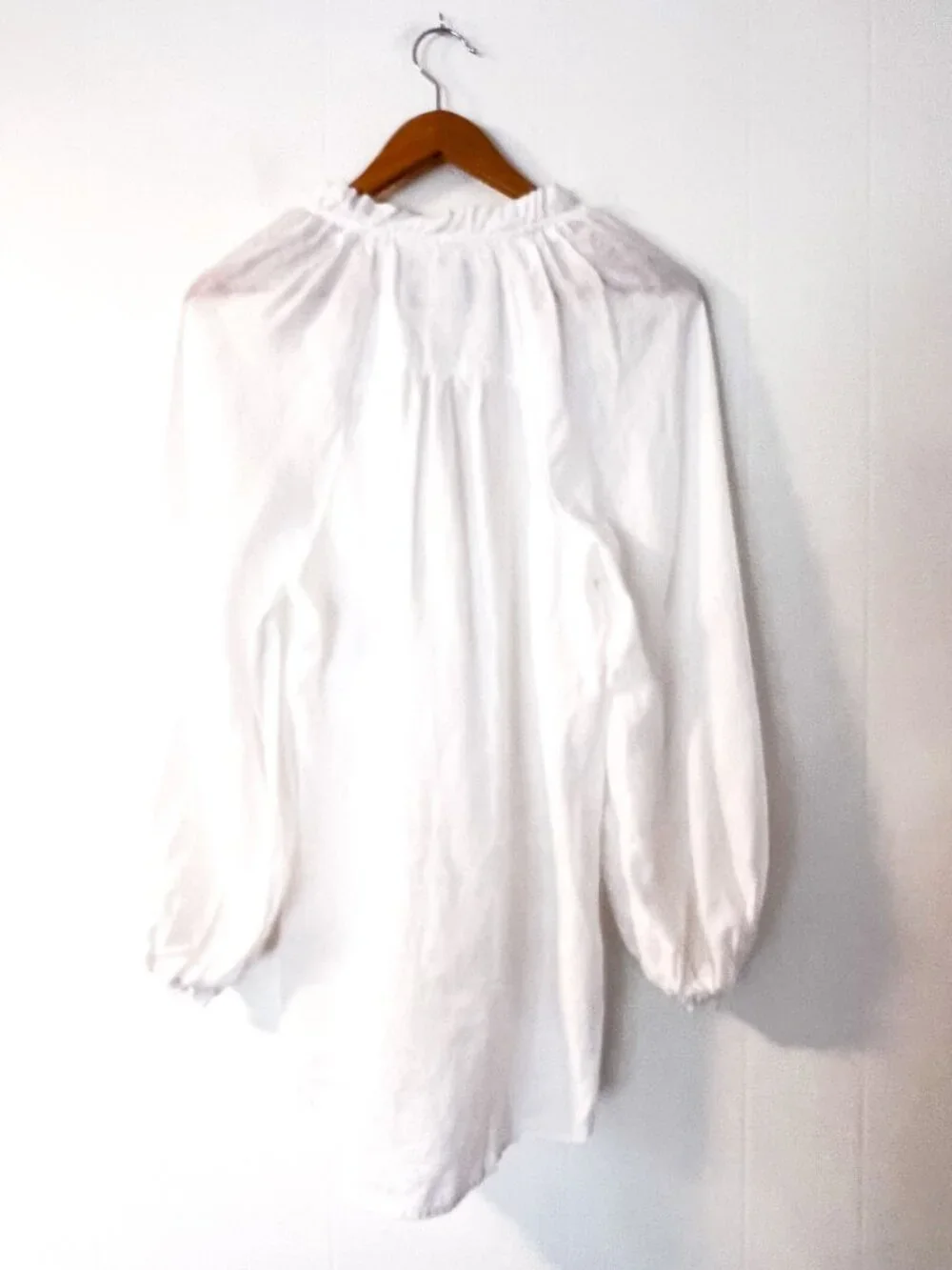 Anthropologie Maeve puffy sleeve pure linen white top size S small Audie